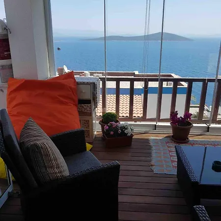 Villa Private Terrace And Garden At Gundogan *