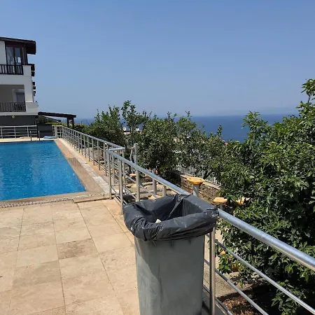 Private Terrace And Garden At Gundogan ヴィラ ボドルム