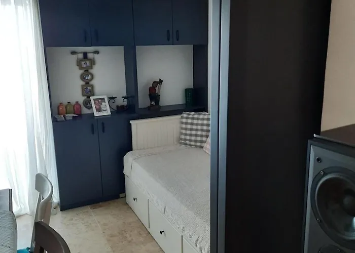 Private Terrace And Garden At Gundogan Бодрум