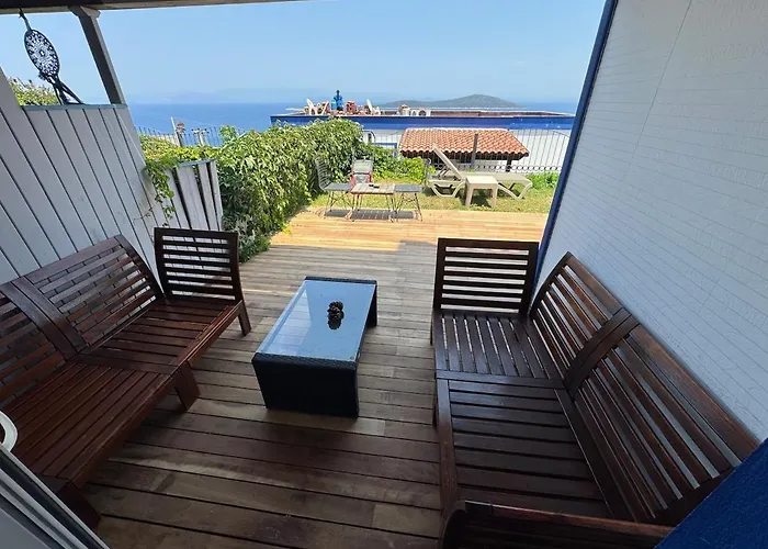 Private Terrace And Garden At Gundogan Бодрум