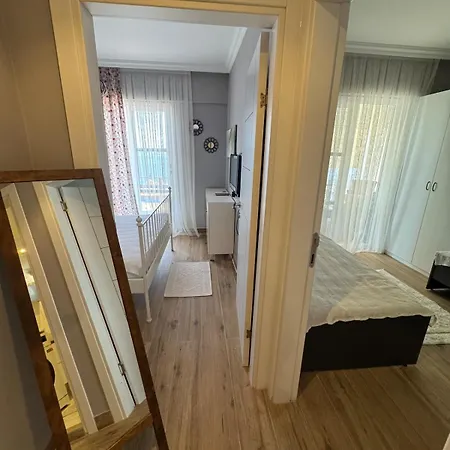 Private Terrace And Garden At Gundogan *