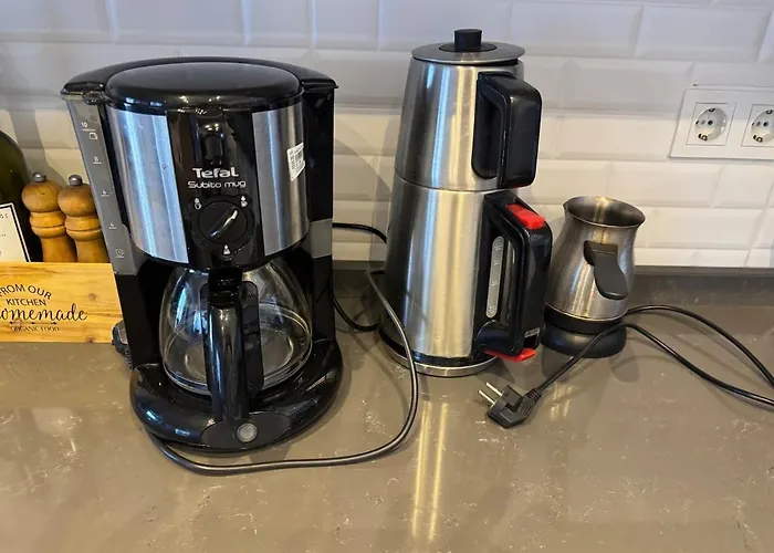 Private Terrace And Garden At Gundogan *