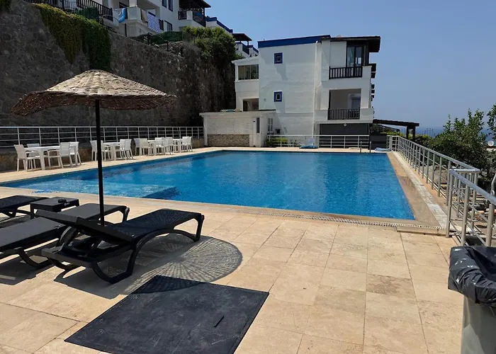 Private Terrace And Garden At Gundogan Villa