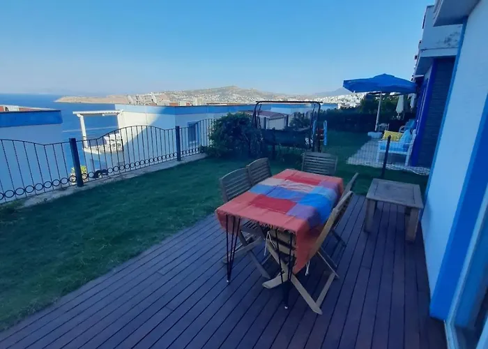 Villa Private Terrace And Garden At Gundogan *