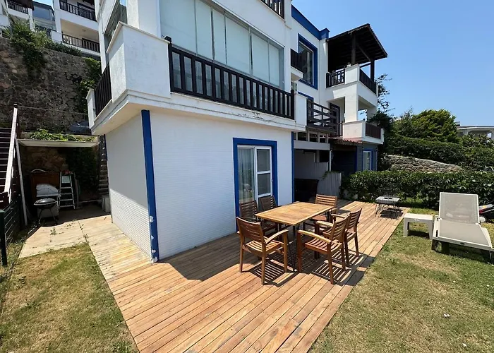 Private Terrace And Garden At Gundogan Villa *